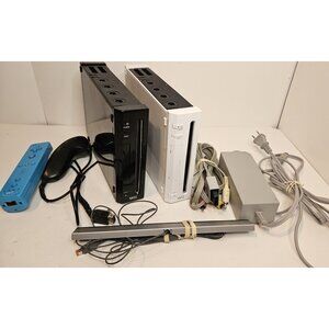 Nintendo Wii 2 Console Bundle For Parts or Repair * Please Read